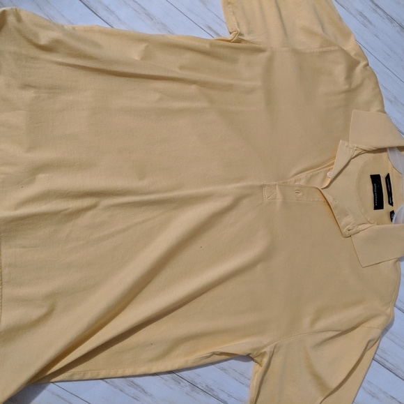 Greg Norman Collection Other - Greg Norman golf shirt